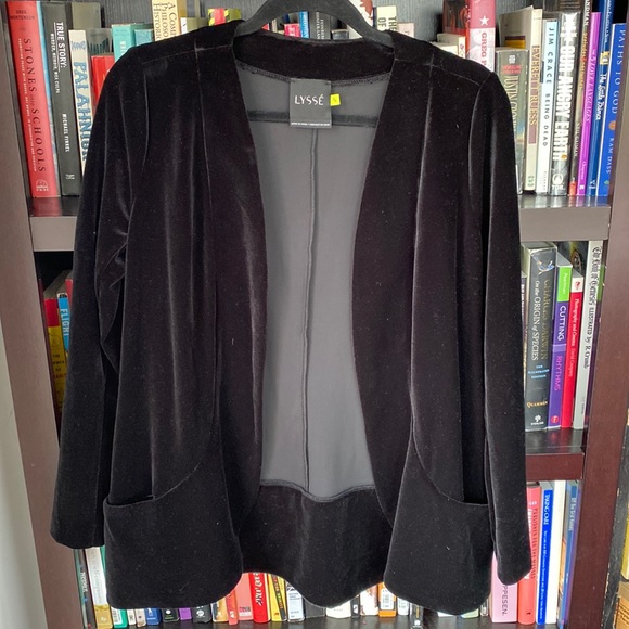 Open front black velvet blazer - Picture 1 of 6